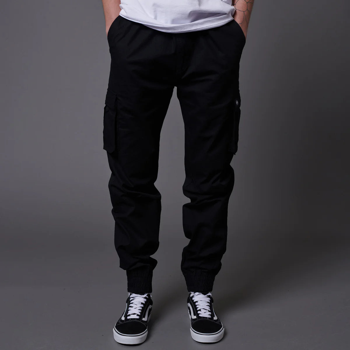 DLYNR / Pantaloni Cargo Ripstop - Black